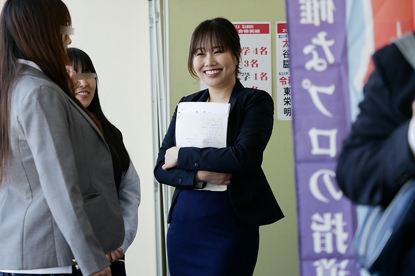 【俺たちの穴】 進学塾講師とサイレントSEX 外国語講師 海智 27歳 北村海智 画像1