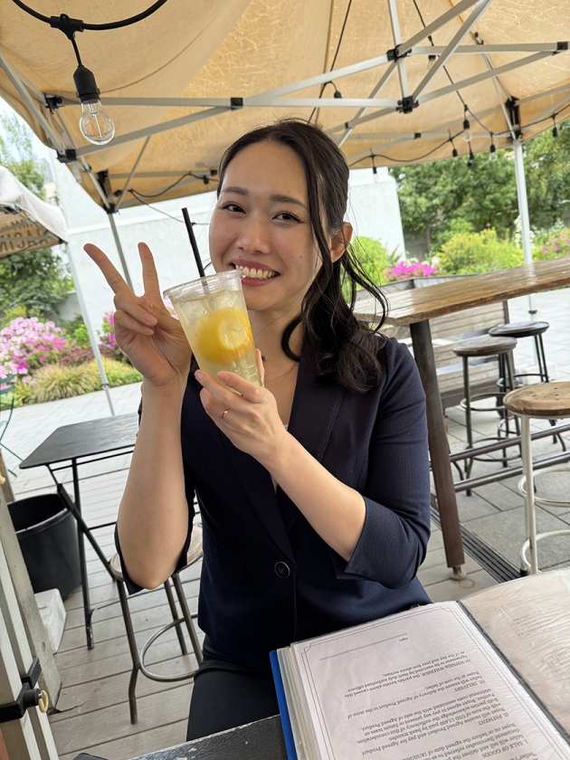 同僚を口説いてSEXするアカウント 今、狙っている同僚 三池小春 画像2