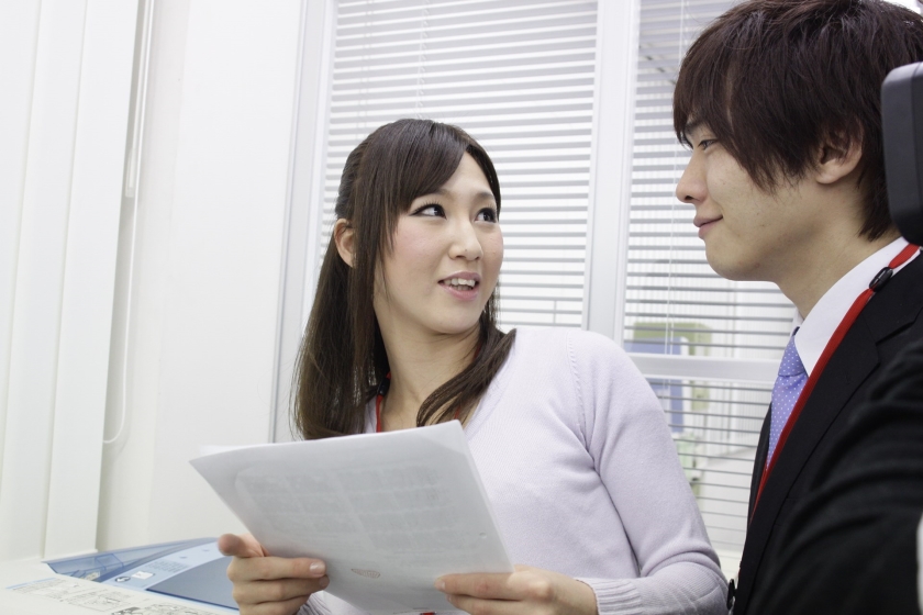 カワイイ契約社員と勤務中にこっそりやっちゃった俺 画像7