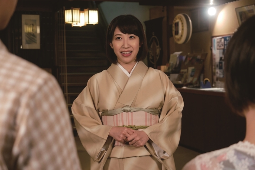 働く綺麗なお姉さんにいきなり痴女られちゃった俺 2 今井ゆあ 霧島さくら 加藤あやの_4