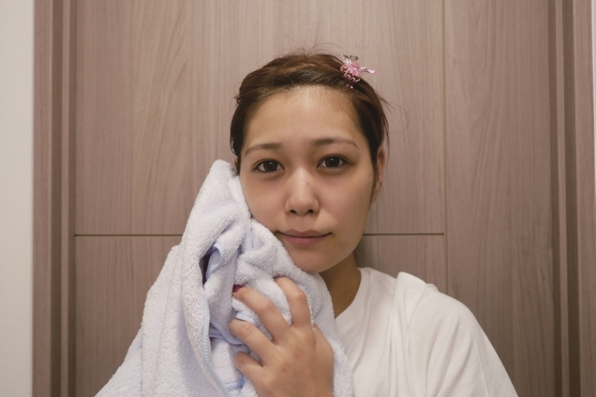 終電がなくなりちょっと綺麗めの上司の家に泊まることに･･･メイクを落としたすっぴん顔が幼くまさに俺好みの顔だった！ 2 みゆき菜々子 麻里梨夏 紺野ひかる_23