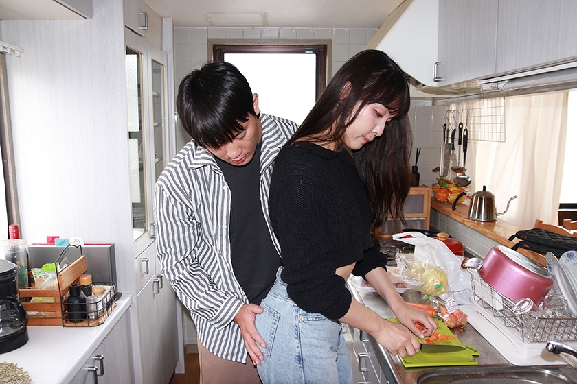 ニュウハーフ 月乃クロロ もしかしたら付き合うかもしれない二人のイチャラブアナルSEX 画像1