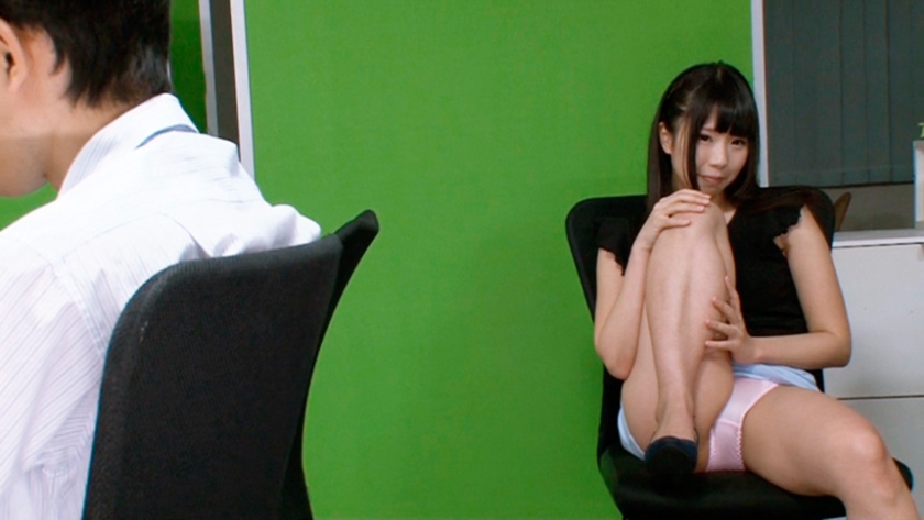 突然パンチラで挑発されてこっそりシゴいちゃった僕。 その14 桜木優希音 河北はるな 小谷みのり 咲坂花恋 水谷あおい_13