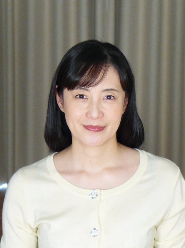 大股開きの熟女 エロドラマ 6人4時間 「そこ汚いからダメ～！」 画像13