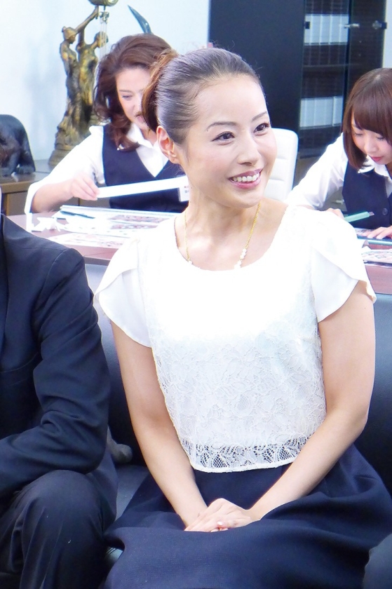 ザ・面接 ガチ特集 5 肉食系女子 16人の陰部汁! 3時間 画像4