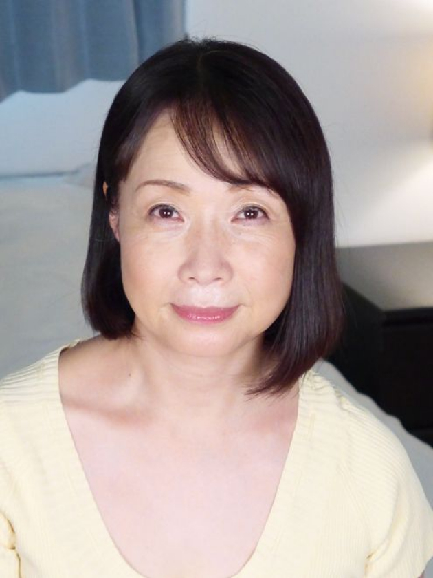 上下の口を弄ばれる熟女 エロドラマ 6人4時間 「入れちゃダメ~!」 画像1