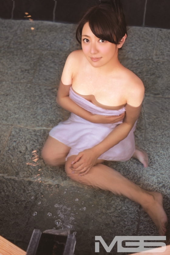 温泉レポートだけのはずが… 素人妻ダマし撮り！ 露天で口説いて浮気SEX完全盗撮！ 7 サンプル画像 4枚目以降