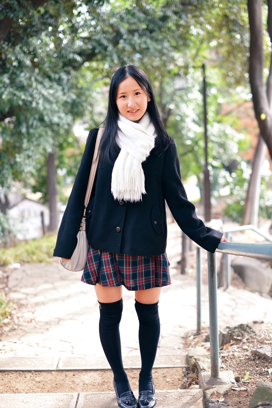 ため息が出るほど美しい地方の素人娘たちがなし崩しで恥じらいながら中出しまで…。 4時間 Vol.6_2