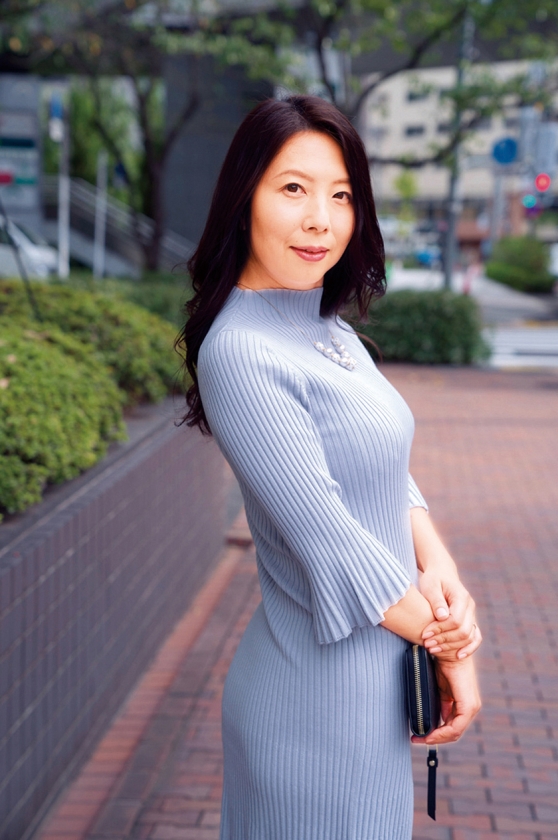 三十路～五十路まで集めました！ 食べ頃熟女 50人 5時間BEST_0