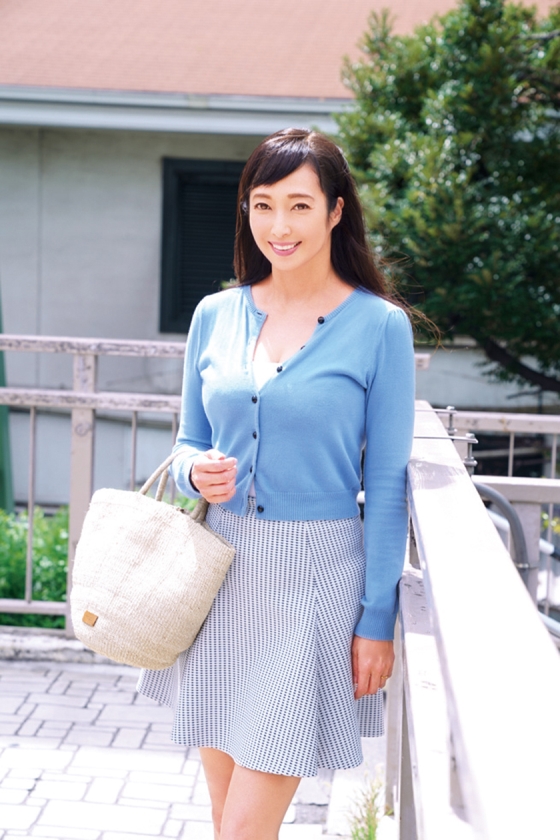 三十路～五十路まで集めました！ 食べ頃熟女 50人 5時間BEST_11