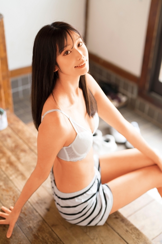 貧乳なほど女の子は可愛い説！！ 顔面偏差値トップクラス 貧乳美少女12人のSEX4時間 北岡果林 雨宮あや花 菅乃よな 水瀬りた 宇佐木あいか 画像10