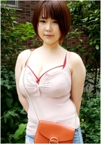 デカ乳素人 女子大生