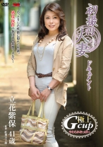 
                        初撮り人妻ドキュメント
    