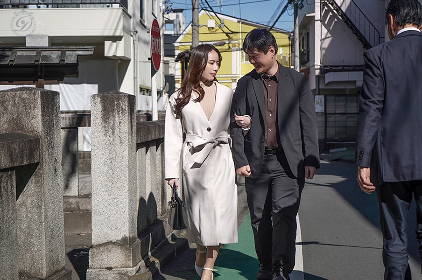 「今年も給料上がったよ。」嬉しそうに語る夫をよそに私は夫の上司に中出しされています―。‘恋をしたい’専属女優《中出し》解禁。 桜坂ふうか DAHLIA 1dldss00513 サンプル画像1