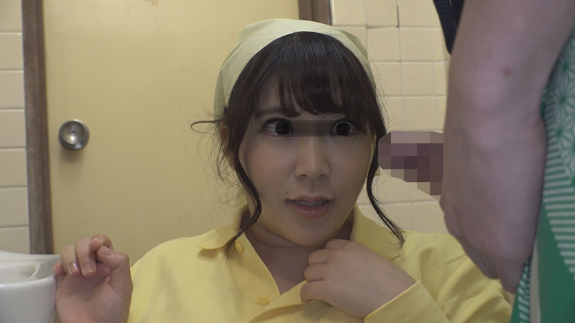 「放尿チ○ポを覗き見する巨乳清掃員の顔に勃起チ○ポを押し付けさらにおしっこぶっかけたら･･･まさかの発情！？」 VOL.1_15