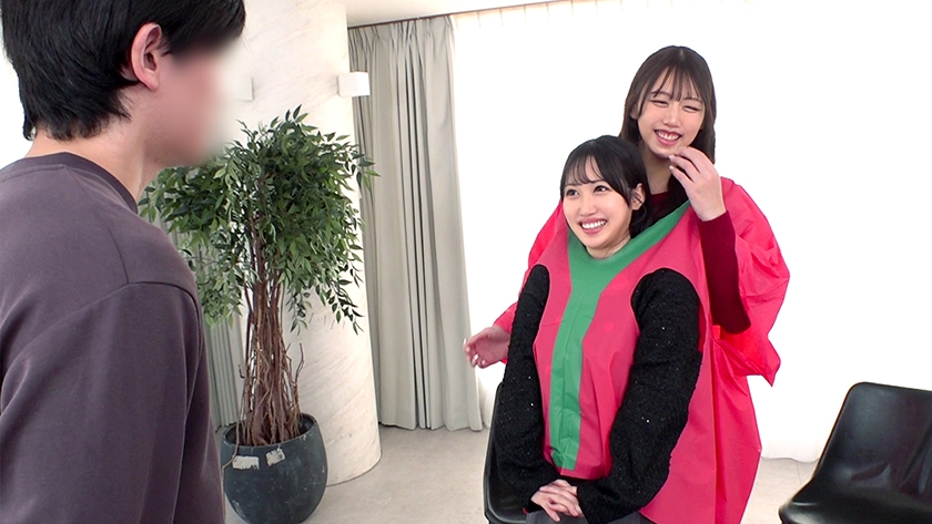 仲良し女子大生2人組がきゃぴきゃぴ超密着二人羽織で協力プレイ！令和の新感覚ゲームに挑戦！制限時間以内にフル勃起男子をイカせることができたら賞金GET！！失敗したらW即ハメ中出し！！ サンプル画像