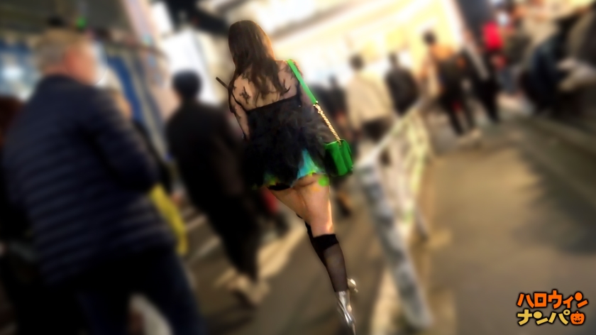 【ハロウィン2025 プリ尻パリピギャル】光るヒップで渋谷を制圧！蛍のように舞うスレンダー美女降臨！！止まらないテンションでデカチン食べ比べダブルフェラ！肉感むっちりプリケツ揺らして大暴走！爆笑と絶叫が止まらない！パイパン美マンに激しくピストン！ハメまくりイキまくりの乱痴気SEX！中出し&顔射でHappy Halloween♪【ハロウィンナンパ】【なつみ】 画像1
