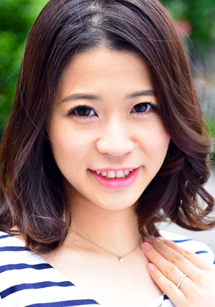 ふみかさん 35歳 Fカップ美尻奥さま 【セレブな奥さま】