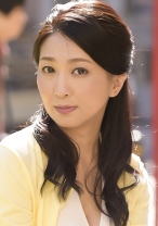 春日さん 52歳 訳あり熟女妻