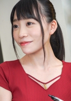 優衣さん 25歳 色白巨乳人妻