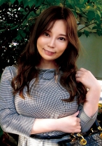 服の上からでも分かる爆乳主婦が久しぶりのアクメに発情が止まらない!