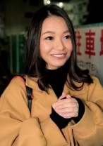 ランチ前に他人棒を嗜む！艶気たっぷりの熟妻！