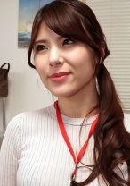 まお 26歳 EカップOL