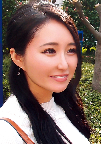 さおりさん 22歳 キレイなお姉さんはお好きです 美容部員 【ガチな素人】