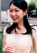 みさとさん 23歳 キレイなお姉さんはやっぱり美容部員でFカップ 【ガチな素人】