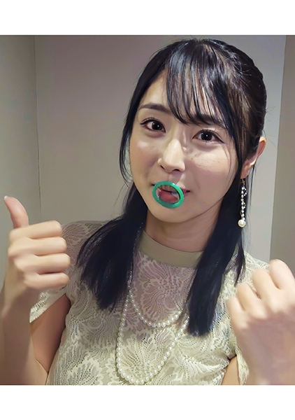 結婚式帰りにお口だけでコンドーム装着にチャレンジ！妊娠願望爆アゲ！巨乳チン媚！