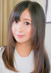 さよちゃんに素股！ワレメが柔らかくて気持ちいいから中出し？「入ってないけど…うッダメ！」アソコは恥ずかし汁で濡れ濡れですから…あっ！入っちゃった！