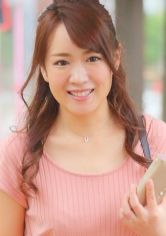 千奈美28歳FROM山梨 マキシワンピのエロスペック半端ないスケベ妻！騎乗位で腰を振りまくり男の乳首を舐めながら逝く！！