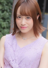 赤坂でゲットしたパープルのワンピースを着こなす今時ぽい若妻さん！お淑やかさを無くさない美人妻にデカチンを見せ付けると想定外の大きさにビビッてヌレヌレ！