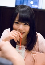 ロッケンロールなゆうなちゃんはクッキーに釣られてパーツモデルのお仕事のつもりがSEX動画を撮られちゃいました！