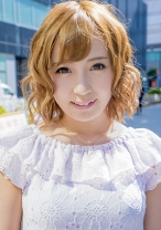 リカちゃんに素股！パイパンでGカップがぷるんぷるん！やっぱ素股より挿入がいいに決まってます。おまけに[あかりちゃんに素股]も収録