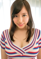 透き通るような白い肌にＧカップのムチムチ、ナマアシ、ミニスカ、声が萌え可愛い過ぎるしほちゃん！！