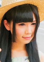 声優を目指す萌え系美少女