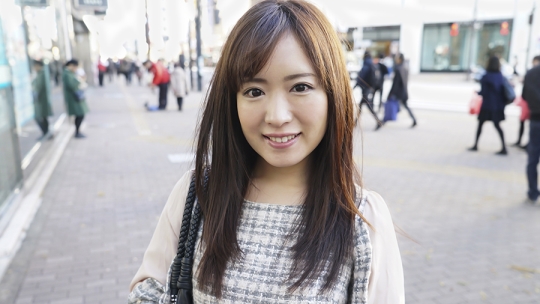 アイドルフェイスのアニメ声大学生とおじ…