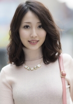 ゆうか奥様(29歳・Eカップ)