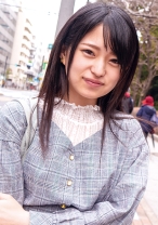 八重歯が可愛い女子大生をアクメ責め!! 女子大生 みつきちゃん