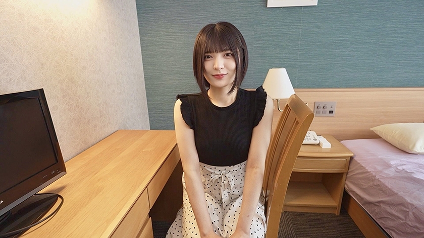 超国民的アイドル級美少女を喉奥口内射精で懐柔して…過激コスプレで恥ずかしいのに、生チンにずぶ濡れ敏感子宮が連続痙攣絶頂！追撃激ピス理性崩壊！妊娠確定種付けで完全快楽堕ち生中出し 虹村ゆみ 画像1
