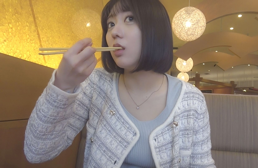 出勤前に中出しさせてくれる美脚すぎるキャバ嬢 まりの(23) 梓まりの 画像1