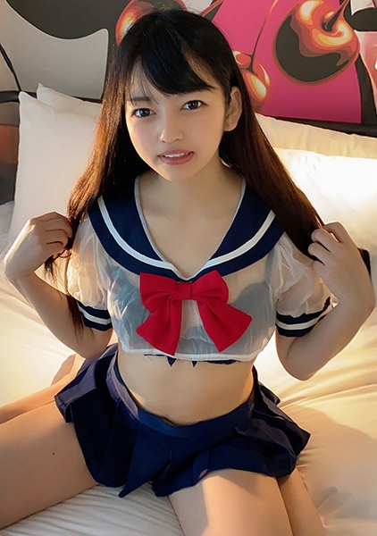 スケスケで誘惑!むちむち美少女とイチャラブエッチ!