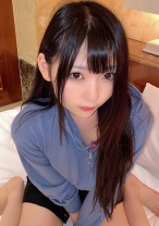 舐めるのだ～い好きな黒髪スレンダー美少女と生ハメ！