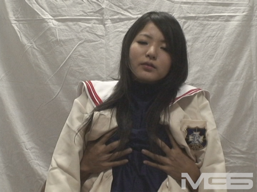 生おっぱいモミモミインタビュー 04 素人コスプレイヤー編_8