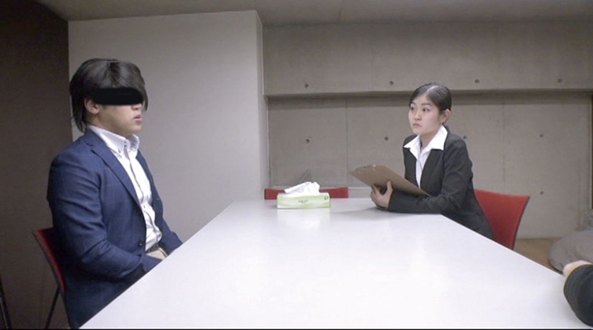 新人女性社員が面接官 001_7