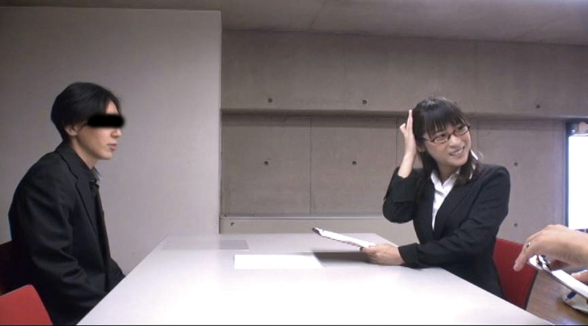 新人女性社員が面接官 003_5