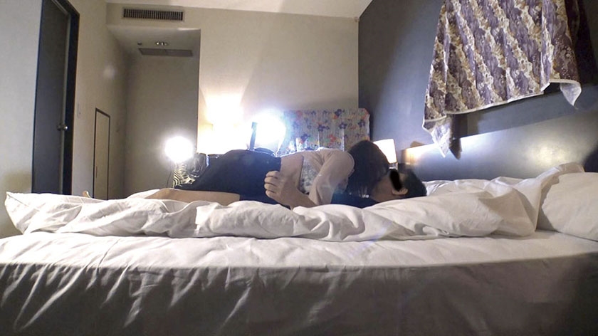 熟女妻面接ハメ撮り [十六]_19