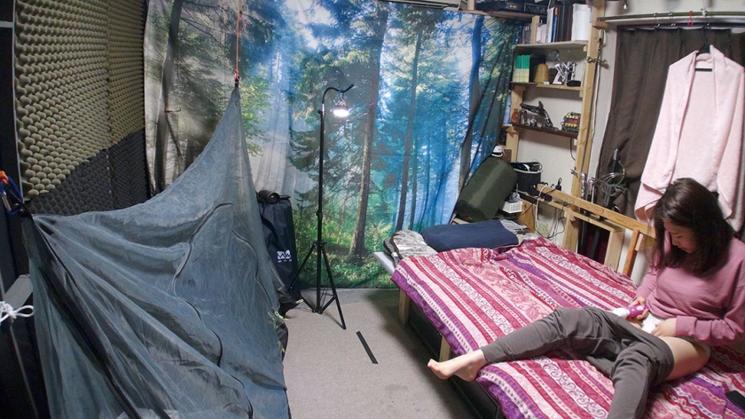 自分の部屋にとまることになった妻の女友達 ｢人妻有紀子さん(仮名)二十六歳｣に当然のように手を出してしまうワタシ_13