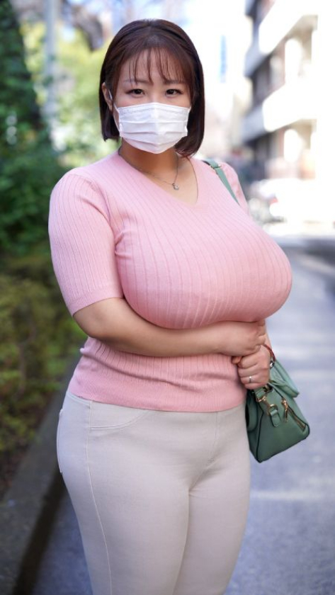 【閲覧注意/デカ乳輪】43歳どスケベグラマラスLカップ爆乳ボディ欲求モンスター人妻の挑戦 豊田怜花さん 画像1